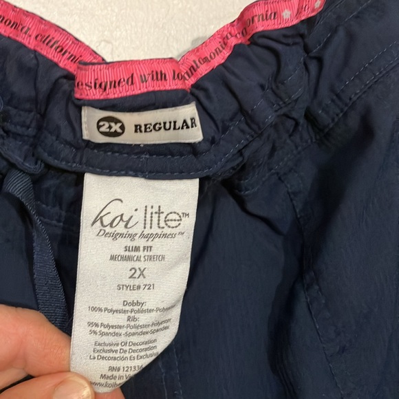 Koi Lite slim fit 2X NWOT scrubs pant healthcare workers - Picture 6 of 9